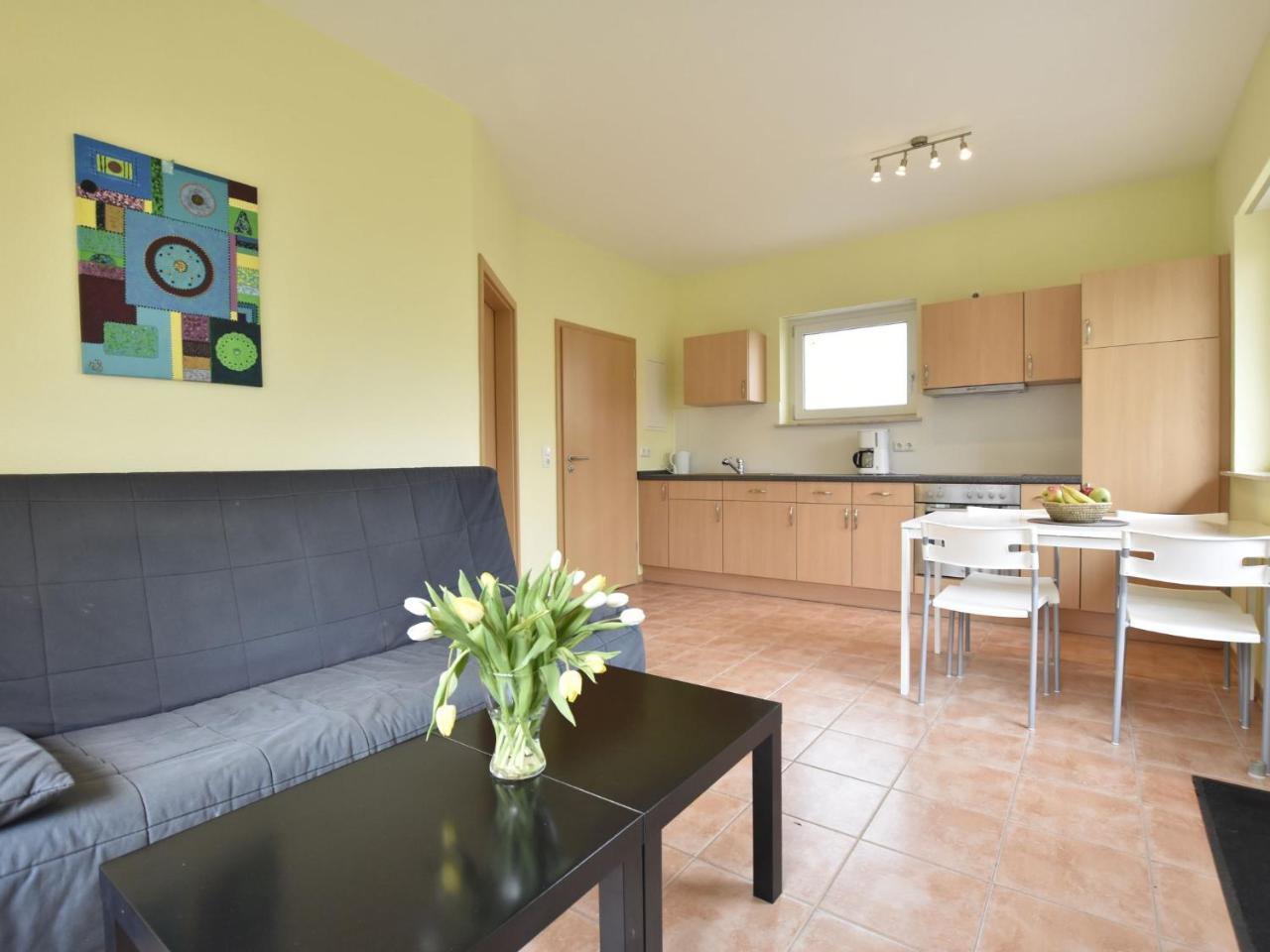 Peaceful Apartment In Zierow With Terrace المظهر الخارجي الصورة
